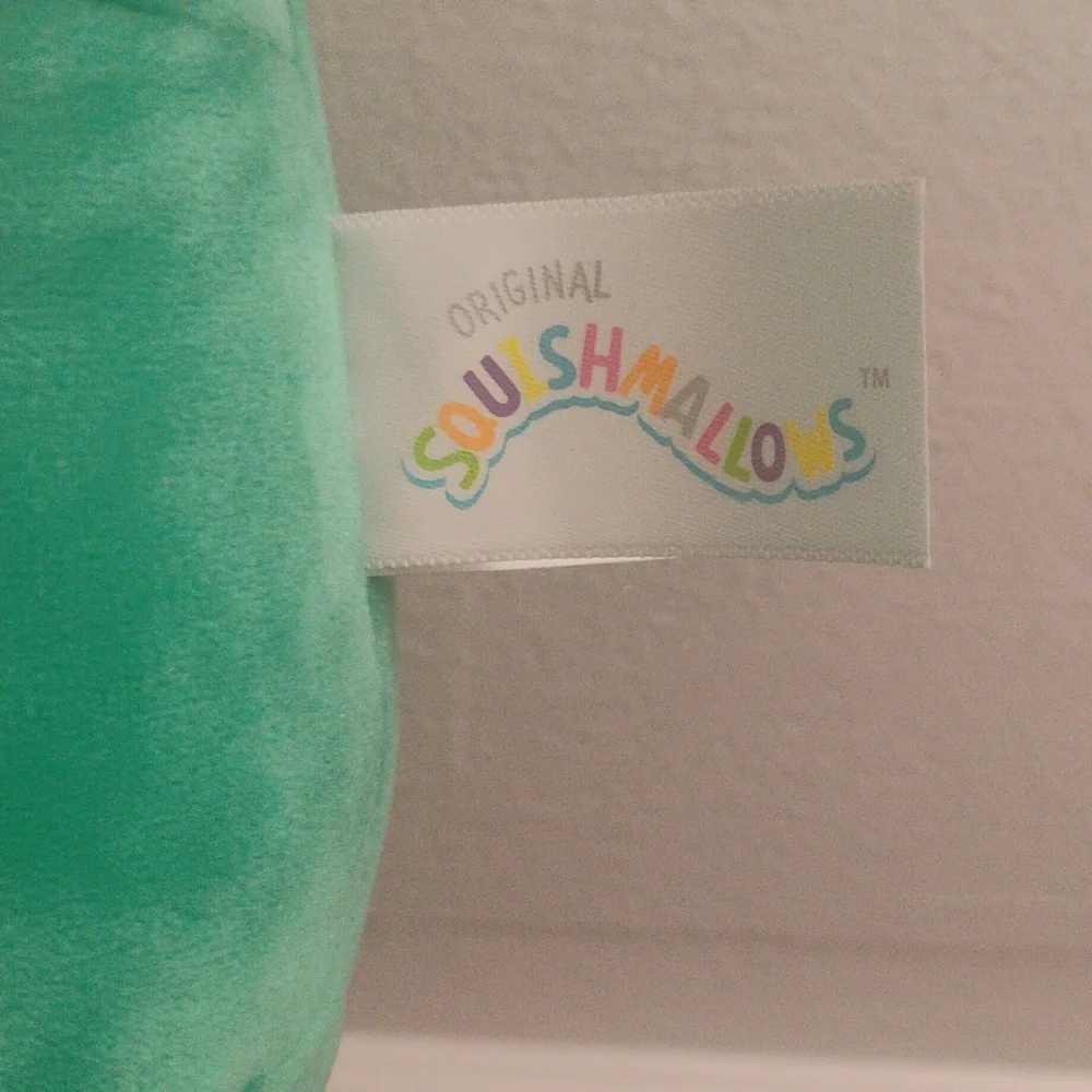 Squishmallows Walsh the Rose NWT 🌹 - Picture 6 of 7